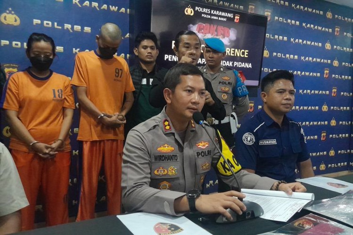 Drama! Ossy Dalang Pembunuhan Suami di Karawang Menangis Histeris Tolak Otopsi