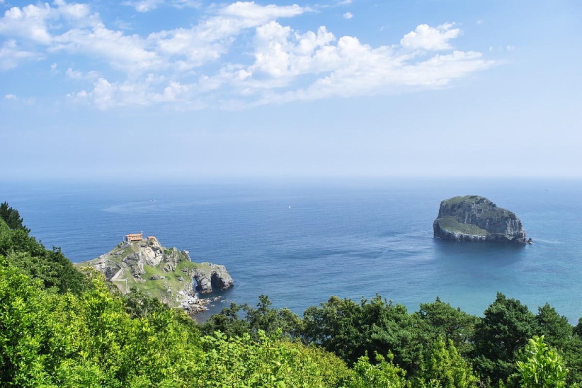 Demi Buat Bandara! Sulawesi Selatan Rela Buat Pulau Seluas 3.500 Ha, Dengan Nama Unik yang Berasal dari Singkatan, Dari Makassar Cuma 35 Km Aja