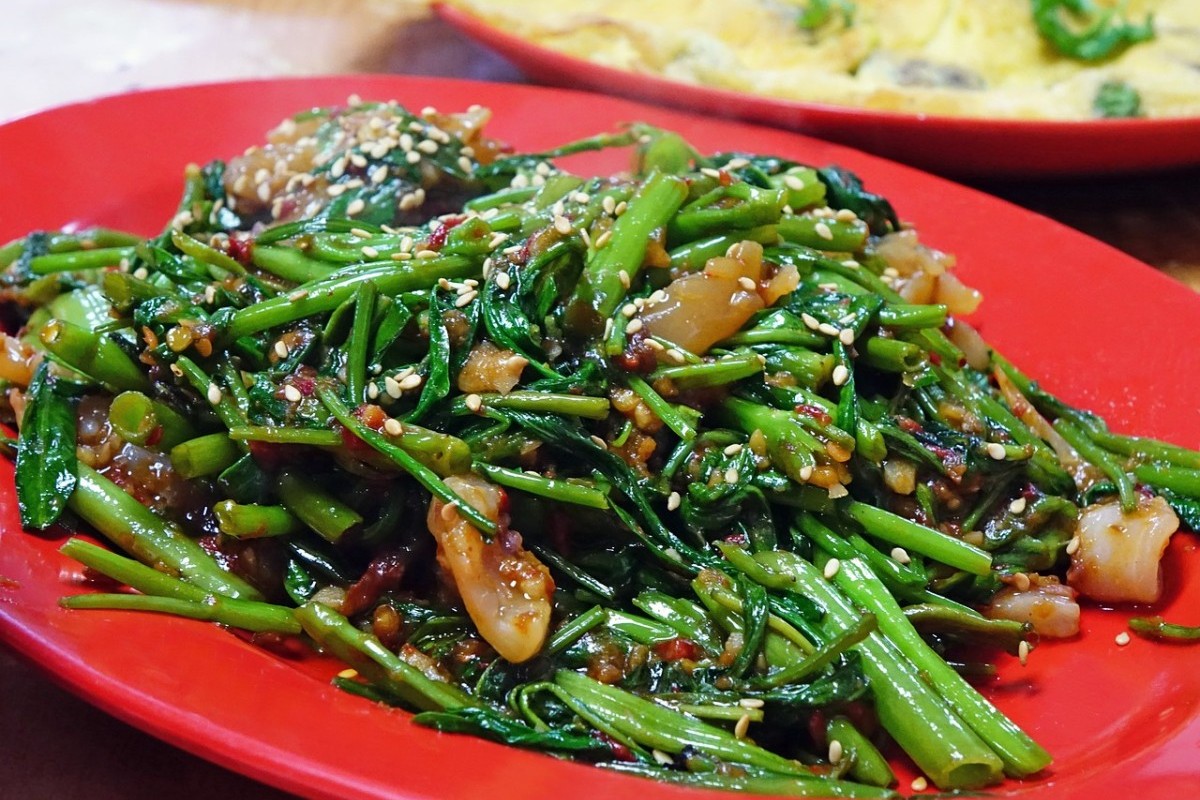 Cara Unik Menikmati Sayur Selain Ditumis, Resep Rujak Kangkung Khas Kuningan Siap Challenge Lidahmu