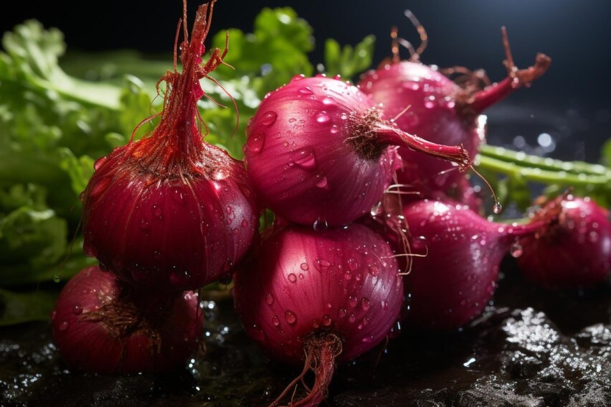 Siap Bertarung Dengan Bawang Merah? Lakukan Cara Ini Agar Tidak Perih Di Mata